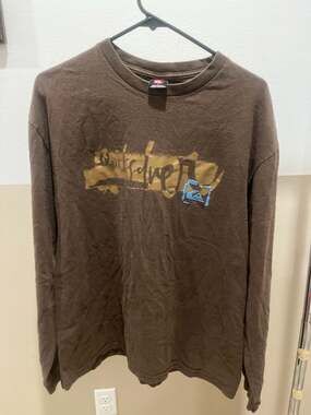 Vintage Quiksilver Brown Long Sleeve Graphic Surf Logo T-Shirt